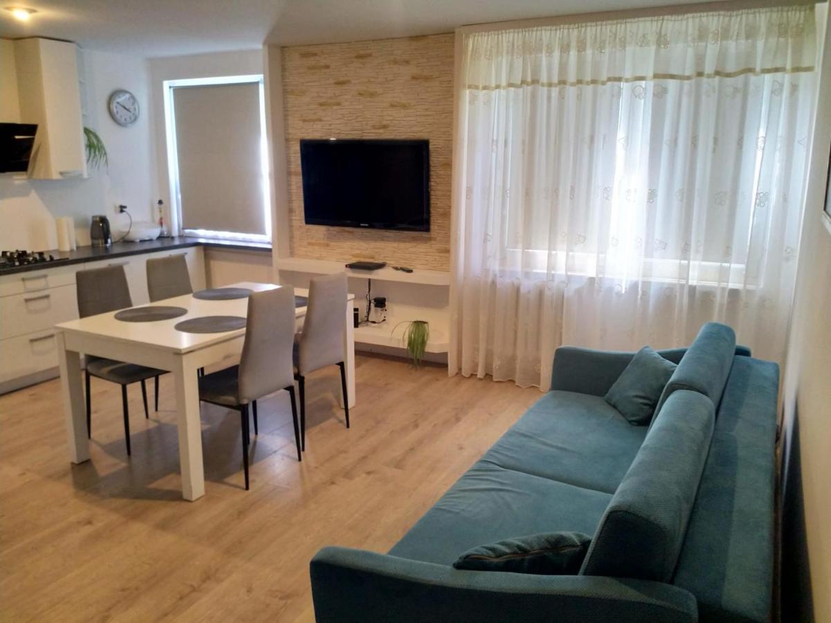 Apartament Blisko Plazy Гданск Екстериор снимка